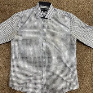 Society of Threads white blue dot shirt 16-16.5 / 34 35